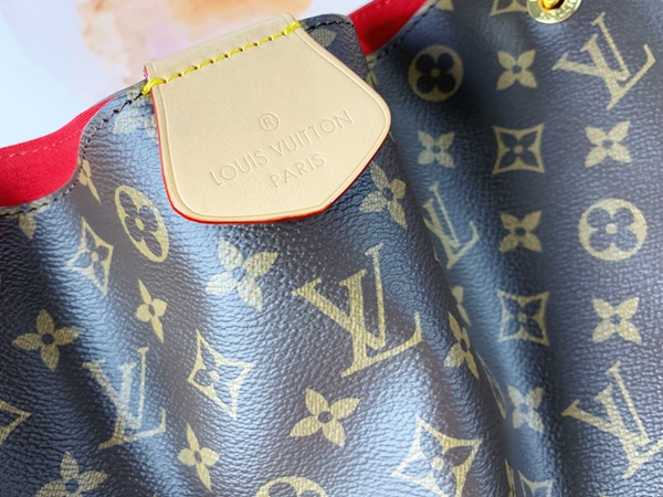 ルイヴィトンバッグ角部分ディテール